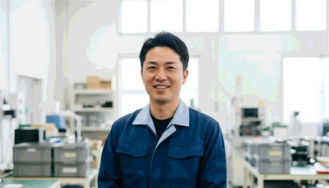 正社員として働くニッコーの製造スタッフ